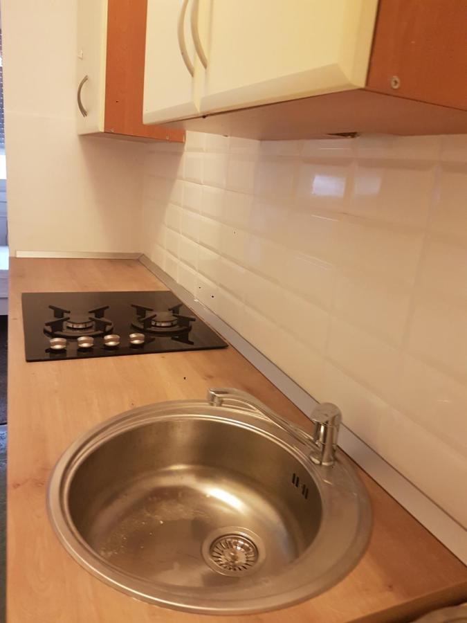 Apartment Sretni Dimnjacar Osijek Bagian luar foto